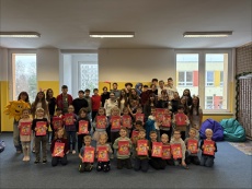 Čtení prvňákům od 9.C